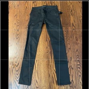 Rock and Republic black jeans: vinyl leather effect made from spandex&nylon